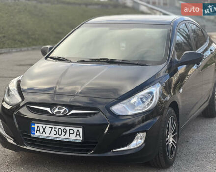 Черный Хендай Акцент, объемом двигателя 1.4 л и пробегом 141 тыс. км за 7500 $, фото 13 на Automoto.ua