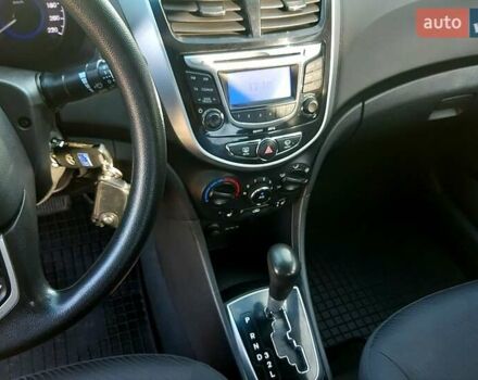 Черный Хендай Акцент, объемом двигателя 1.4 л и пробегом 95 тыс. км за 8900 $, фото 1 на Automoto.ua