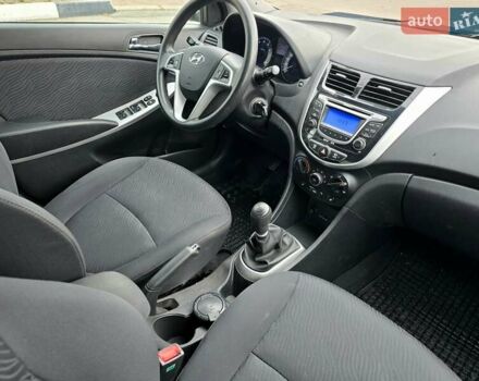 Чорний Хендай Акцент, об'ємом двигуна 1.4 л та пробігом 160 тис. км за 2700 $, фото 9 на Automoto.ua