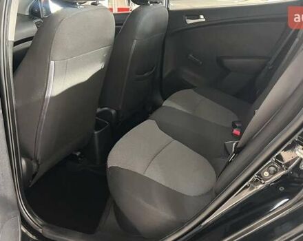 Чорний Хендай Акцент, об'ємом двигуна 1.4 л та пробігом 231 тис. км за 5443 $, фото 17 на Automoto.ua