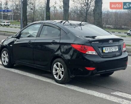 Черный Хендай Акцент, объемом двигателя 1.4 л и пробегом 160 тыс. км за 2700 $, фото 5 на Automoto.ua