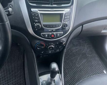 Чорний Хендай Акцент, об'ємом двигуна 1.4 л та пробігом 209 тис. км за 7500 $, фото 16 на Automoto.ua