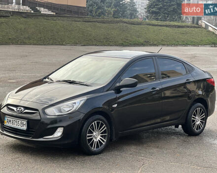 Черный Хендай Акцент, объемом двигателя 1.4 л и пробегом 141 тыс. км за 7650 $, фото 6 на Automoto.ua