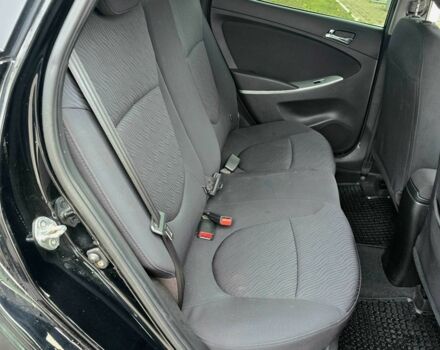 Черный Хендай Акцент, объемом двигателя 1.4 л и пробегом 160 тыс. км за 2700 $, фото 12 на Automoto.ua