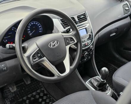 Черный Хендай Акцент, объемом двигателя 1.4 л и пробегом 160 тыс. км за 2700 $, фото 15 на Automoto.ua