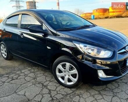 Черный Хендай Акцент, объемом двигателя 1.4 л и пробегом 95 тыс. км за 8900 $, фото 9 на Automoto.ua