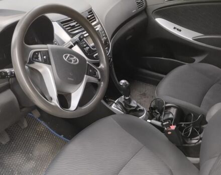 Черный Хендай Акцент, объемом двигателя 1.4 л и пробегом 168 тыс. км за 7700 $, фото 2 на Automoto.ua