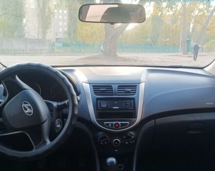 Хендай Акцент 2013 в Харькове на Automoto.ua Черный Хендай Акцент, объемом двигателя 0 л и пробегом 200 тыс. км за 4000 $, фото 6 на Automoto.ua