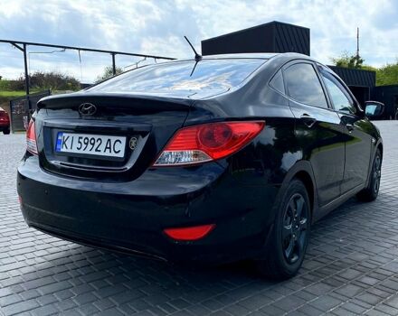 Хендай Акцент 2013 в Фастове на Automoto.ua Черный Хендай Акцент, объемом двигателя 1.4 л и пробегом 109 тыс. км за 8500 $, фото 4 на Automoto.ua