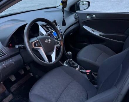 Чорний Хендай Акцент, об'ємом двигуна 1.4 л та пробігом 67 тис. км за 9900 $, фото 5 на Automoto.ua