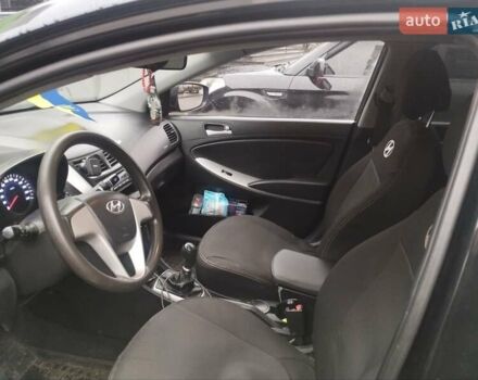 Черный Хендай Акцент, объемом двигателя 1.4 л и пробегом 158 тыс. км за 6000 $, фото 7 на Automoto.ua