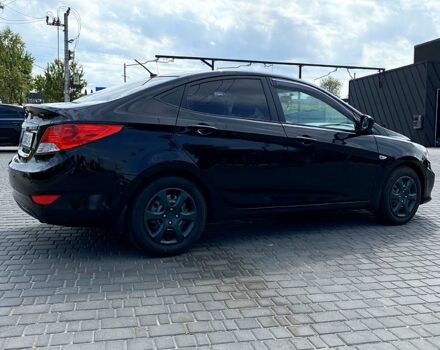 Хендай Акцент 2013 в Фастове на Automoto.ua Черный Хендай Акцент, объемом двигателя 1.4 л и пробегом 109 тыс. км за 8500 $, фото 5 на Automoto.ua