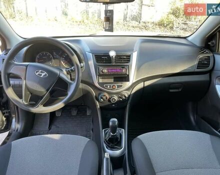 Хендай Акцент 2013 в Чернигове на Automoto.ua Черный Хендай Акцент, объемом двигателя 1.4 л и пробегом 221 тыс. км за 5900 $, фото 11 на Automoto.ua