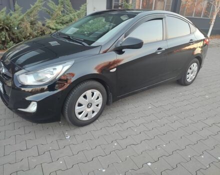 Черный Хендай Акцент, объемом двигателя 1.4 л и пробегом 197 тыс. км за 6000 $, фото 4 на Automoto.ua