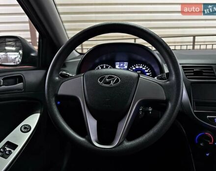 Чорний Хендай Акцент, об'ємом двигуна 1.4 л та пробігом 10 тис. км за 12900 $, фото 39 на Automoto.ua