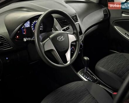 Чорний Хендай Акцент, об'ємом двигуна 1.4 л та пробігом 10 тис. км за 12900 $, фото 37 на Automoto.ua