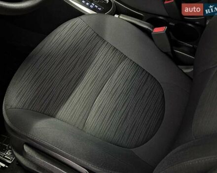 Чорний Хендай Акцент, об'ємом двигуна 1.4 л та пробігом 10 тис. км за 12900 $, фото 34 на Automoto.ua