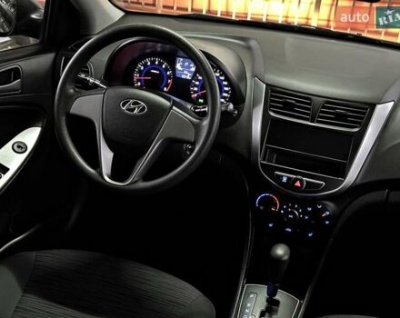 Чорний Хендай Акцент, об'ємом двигуна 1.4 л та пробігом 10 тис. км за 12900 $, фото 29 на Automoto.ua