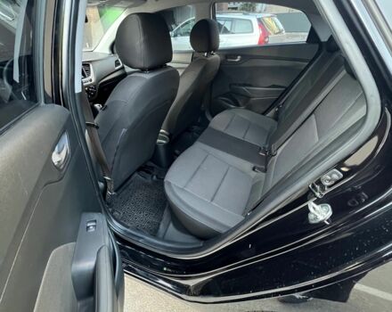 Хендай Акцент 2017 в Киеве на Automoto.ua Черный Хендай Акцент, объемом двигателя 1.6 л и пробегом 115 тыс. км за 9900 $, фото 5 на Automoto.ua