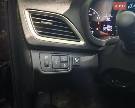 Черный Хендай Акцент, объемом двигателя 1.4 л и пробегом 148 тыс. км за 10700 $, фото 3 на Automoto.ua