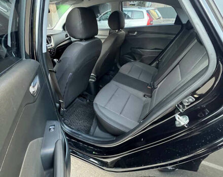 Хендай Акцент 2017 в Киеве на Automoto.ua Черный Хендай Акцент, объемом двигателя 1.59 л и пробегом 115 тыс. км за 9650 $, фото 11 на Automoto.ua