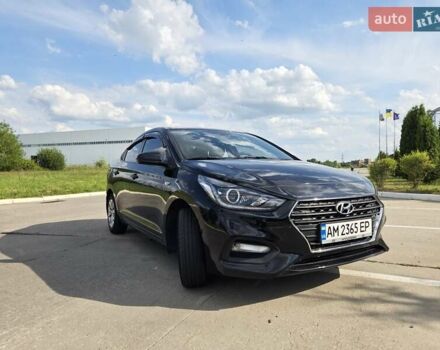 Чорний Хендай Акцент, об'ємом двигуна 1.4 л та пробігом 111 тис. км за 11500 $, фото 4 на Automoto.ua