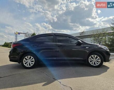 Чорний Хендай Акцент, об'ємом двигуна 1.4 л та пробігом 111 тис. км за 11500 $, фото 8 на Automoto.ua