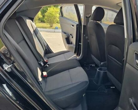 Чорний Хендай Акцент, об'ємом двигуна 1.4 л та пробігом 111 тис. км за 11500 $, фото 12 на Automoto.ua