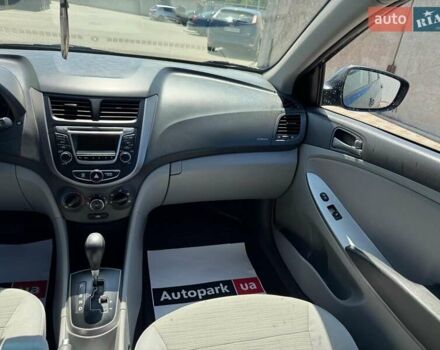 Чорний Хендай Акцент, об'ємом двигуна 1.6 л та пробігом 125 тис. км за 9690 $, фото 16 на Automoto.ua
