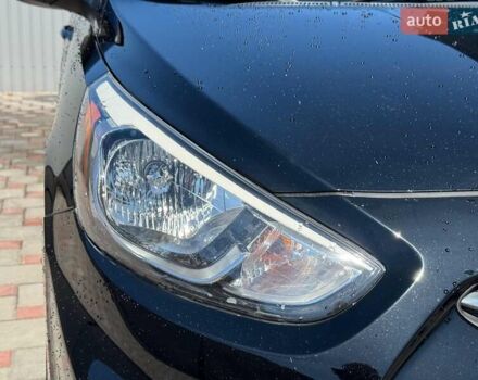Чорний Хендай Акцент, об'ємом двигуна 1.6 л та пробігом 125 тис. км за 9690 $, фото 8 на Automoto.ua
