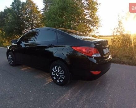 Черный Хендай Акцент, объемом двигателя 1.4 л и пробегом 101 тыс. км за 10900 $, фото 2 на Automoto.ua