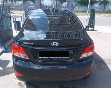 Черный Хендай Акцент, объемом двигателя 1.4 л и пробегом 222 тыс. км за 7800 $, фото 2 на Automoto.ua