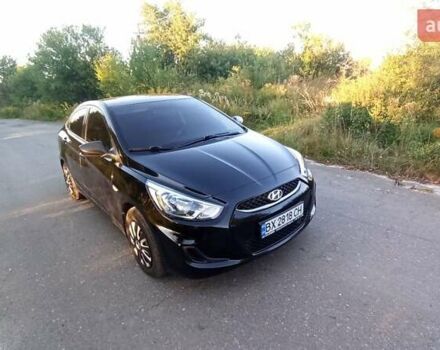 Черный Хендай Акцент, объемом двигателя 1.4 л и пробегом 101 тыс. км за 10900 $, фото 5 на Automoto.ua