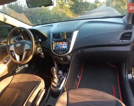 Черный Хендай Акцент, объемом двигателя 1.4 л и пробегом 101 тыс. км за 10900 $, фото 14 на Automoto.ua