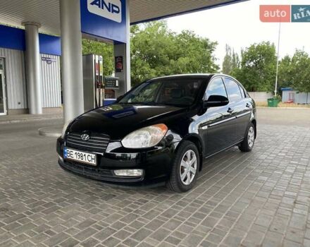 Черный Хендай Акцент, объемом двигателя 1.4 л и пробегом 93 тыс. км за 5800 $, фото 1 на Automoto.ua