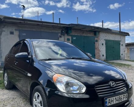 Чорний Хендай Акцент, об'ємом двигуна 1.4 л та пробігом 197 тис. км за 4999 $, фото 1 на Automoto.ua