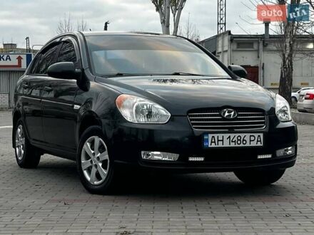 Черный Хендай Акцент, объемом двигателя 1.4 л и пробегом 197 тыс. км за 4900 $, фото 1 на Automoto.ua