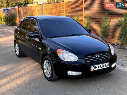 Черный Хендай Акцент, объемом двигателя 1.4 л и пробегом 128 тыс. км за 5800 $, фото 1 на Automoto.ua