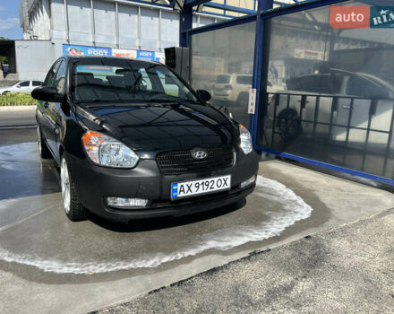 Чорний Хендай Акцент, об'ємом двигуна 1.4 л та пробігом 212 тис. км за 5200 $, фото 1 на Automoto.ua
