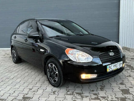 Чорний Хендай Акцент, об'ємом двигуна 1.4 л та пробігом 250 тис. км за 4800 $, фото 1 на Automoto.ua