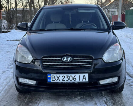 Черный Хендай Акцент, объемом двигателя 1.6 л и пробегом 211 тыс. км за 5300 $, фото 1 на Automoto.ua