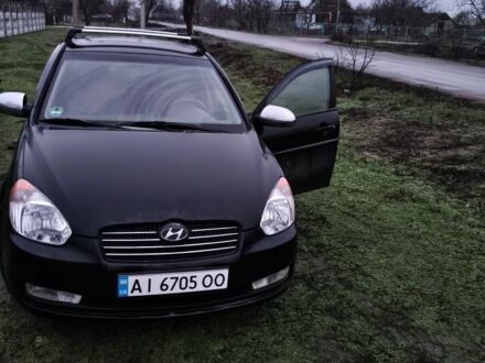 Черный Хендай Акцент, объемом двигателя 1.6 л и пробегом 310 тыс. км за 4200 $, фото 1 на Automoto.ua