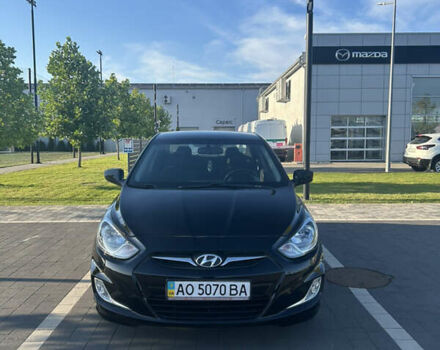 Черный Хендай Акцент, объемом двигателя 1.4 л и пробегом 175 тыс. км за 5000 $, фото 1 на Automoto.ua