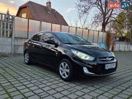 Хендай Акцент 2011 в Киеве на Automoto.ua Черный Хендай Акцент, объемом двигателя 1.6 л и пробегом 114 тыс. км за 7999 $, фото 1 на Automoto.ua