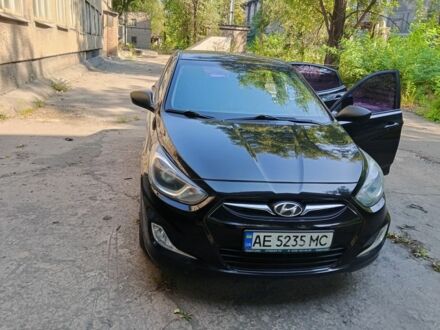 Хендай Акцент 2013 у Кривому Розі на Automoto.ua Чорний Хендай Акцент, об'ємом двигуна 1.4 л та пробігом 190 тис. км за 7400 $, фото 1 на Automoto.ua