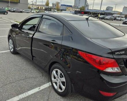 Хендай Акцент 2014 у Києві на Automoto.ua Чорний Хендай Акцент, об'ємом двигуна 1.4 л та пробігом 177 тис. км за 9200 $, фото 1 на Automoto.ua