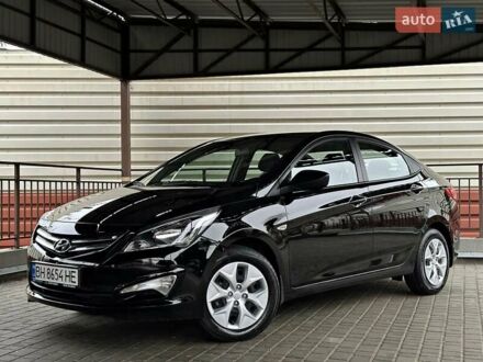 Черный Хендай Акцент, объемом двигателя 1.4 л и пробегом 10 тыс. км за 12900 $, фото 1 на Automoto.ua