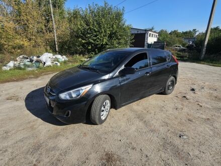 Черный Хендай Акцент, объемом двигателя 0 л и пробегом 220 тыс. км за 5500 $, фото 1 на Automoto.ua