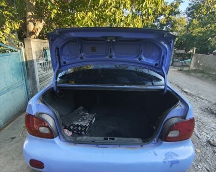 Фиолетовый Хендай Акцент, объемом двигателя 1.3 л и пробегом 315 тыс. км за 1000 $, фото 2 на Automoto.ua