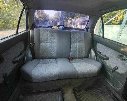 Фиолетовый Хендай Акцент, объемом двигателя 1.3 л и пробегом 315 тыс. км за 1000 $, фото 5 на Automoto.ua